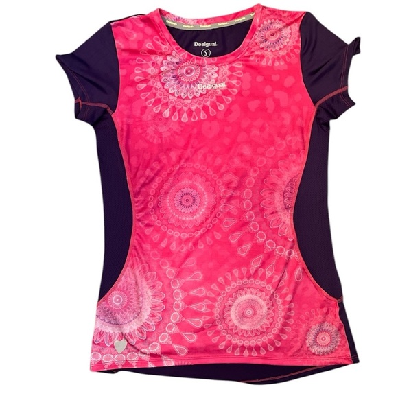Desigual Athletic Pink and purple Top - Size Small - Picture 1 of 4